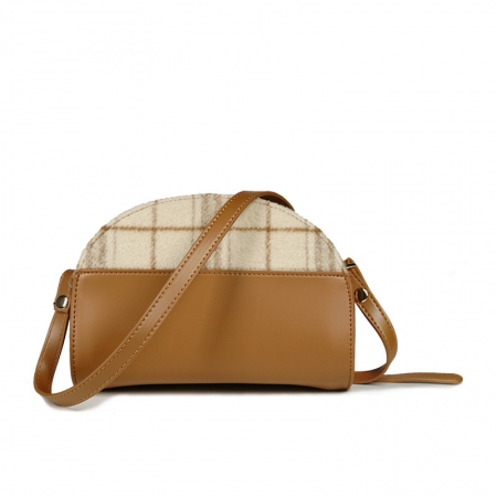 Professional Fashionable Plaid Small Bag Slung Plush Square Bag Supplier